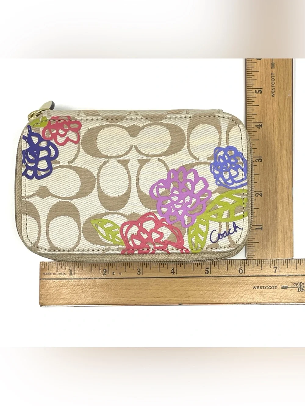 Coach Daisy Applique Signature Jewelry Case Small 6x4x2